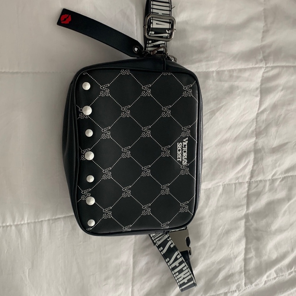 Victoria secret black Fanny pack